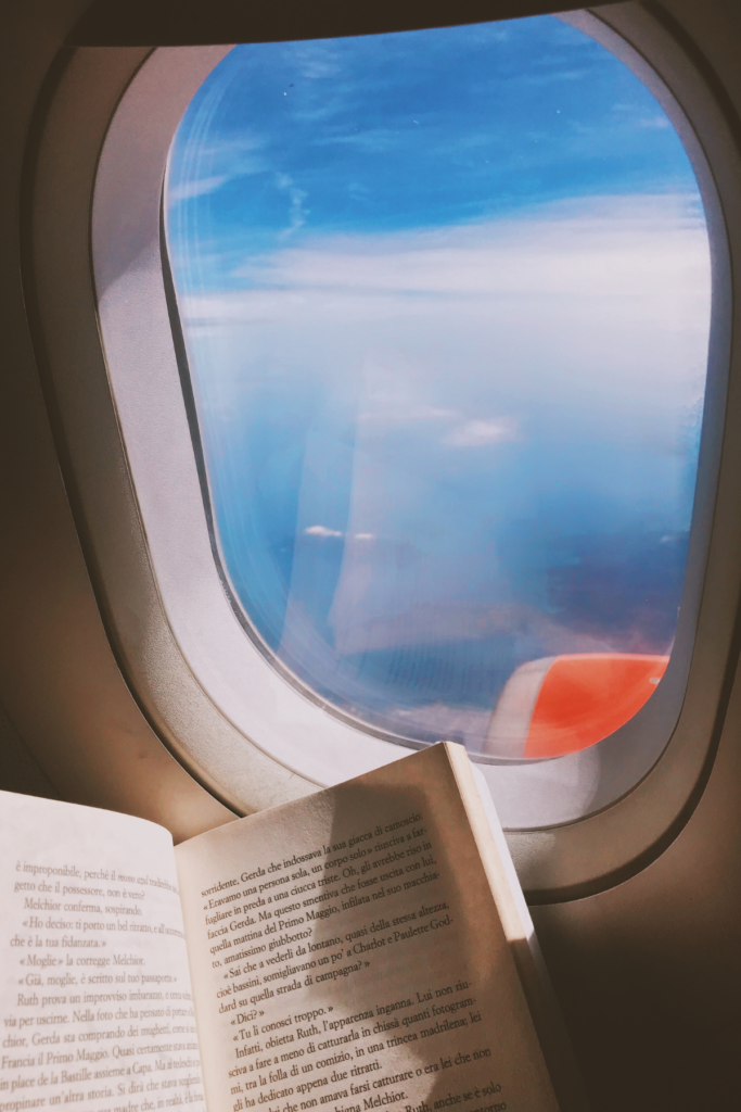 top 4 study abroad tips Devon alexis travel blog travel blogger unique travel travel tips travel guide travel deals vacation deals road rip train travel explore the world holiday journey destination wanderlust adventure getaway cruise package deals budget travel vacation planning travel planner travel essentials packing travel more travel now
